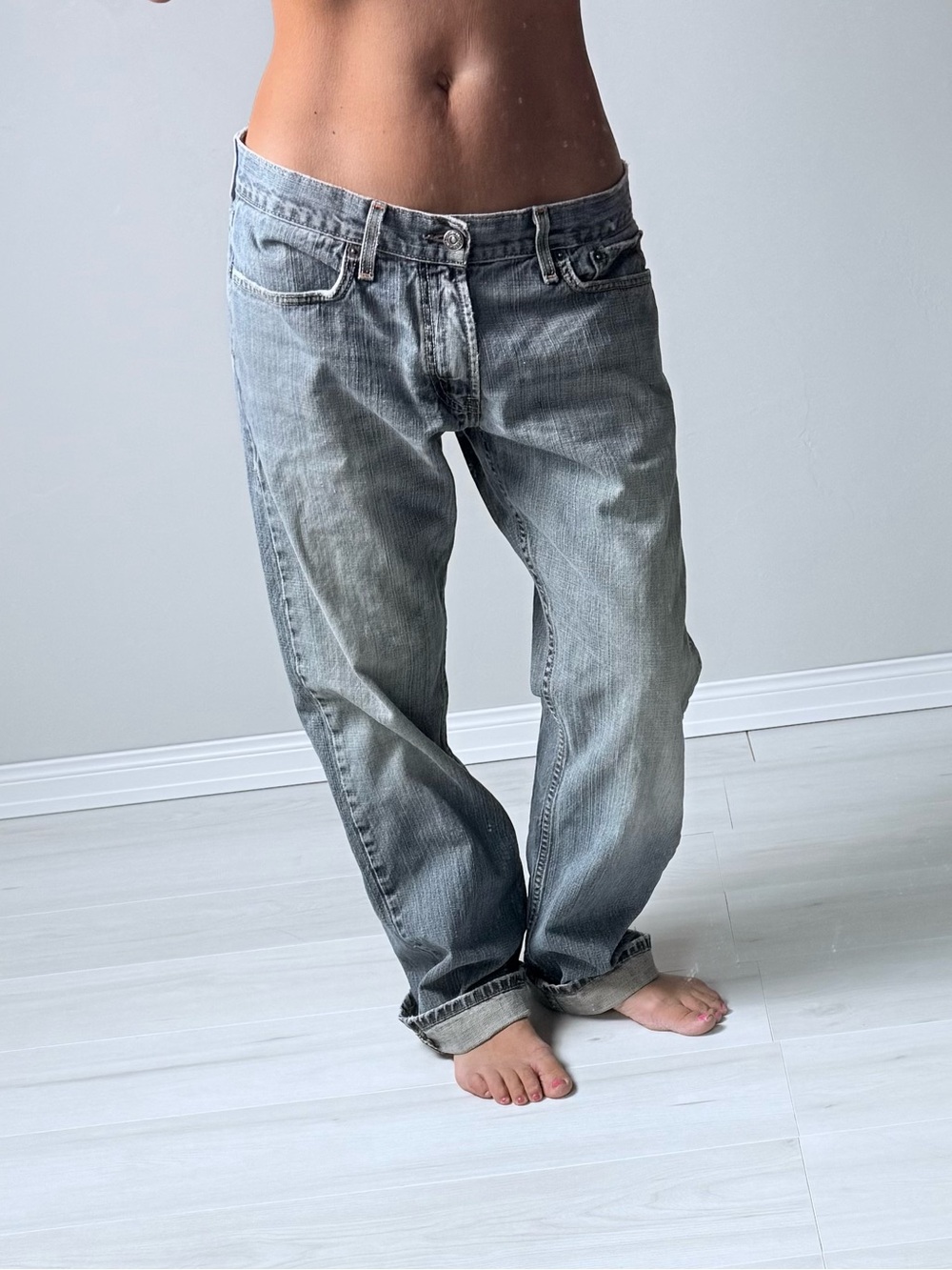 Vintage Levi's 514 slim straight Relaxed Fit Light wash Jeans